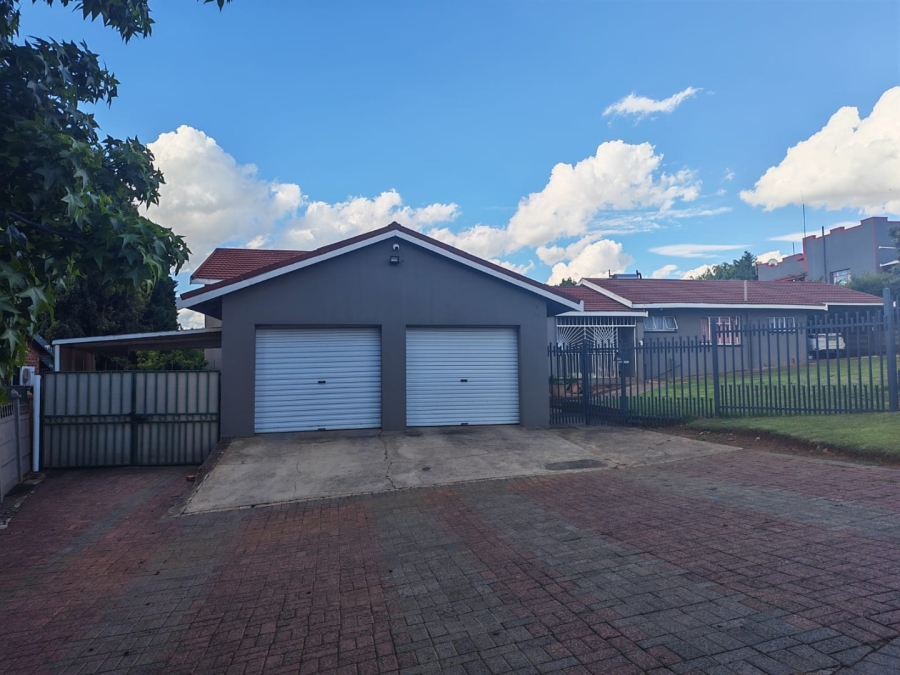 4 Bedroom Property for Sale in Panorama Free State